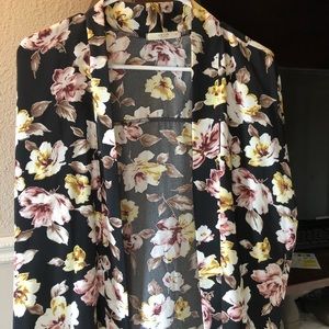 EUC Le Lis floral kimono